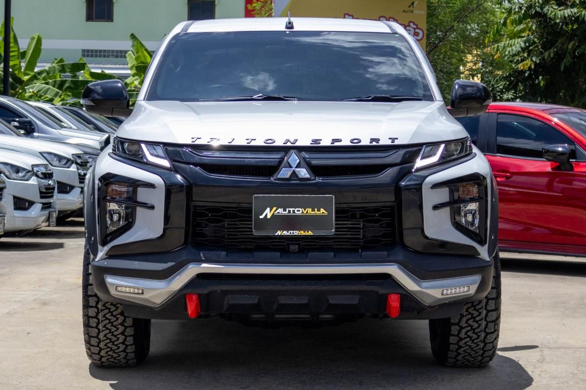 Mitsubishi Triton Doublecab 2.4 GT Plus A/T 2022 *RK2026*